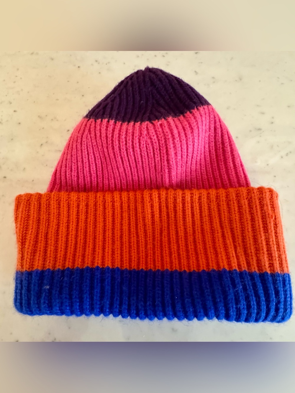 Norla Canada Fun & Colourful Striped Ribbed Winter Beanie, NWOT.